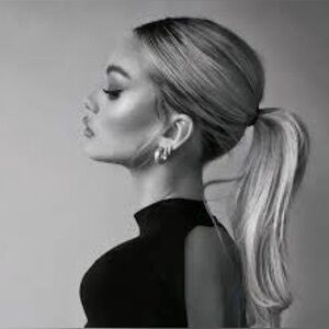 Meet your Posher, Kitty